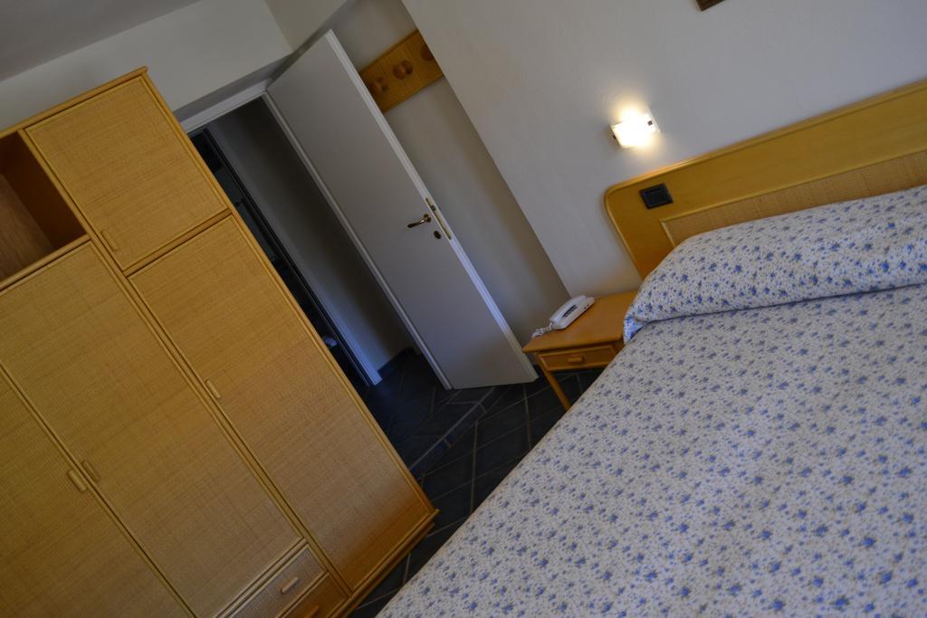 Hotel Danila ปอร์โตแฟร์ราโย ภายนอก รูปภาพ